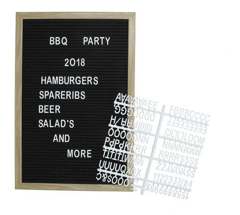 Πίνακας ανακοινώσεων με 290 τεμ. γράμματα, μαύρο φόντο 30x45cm