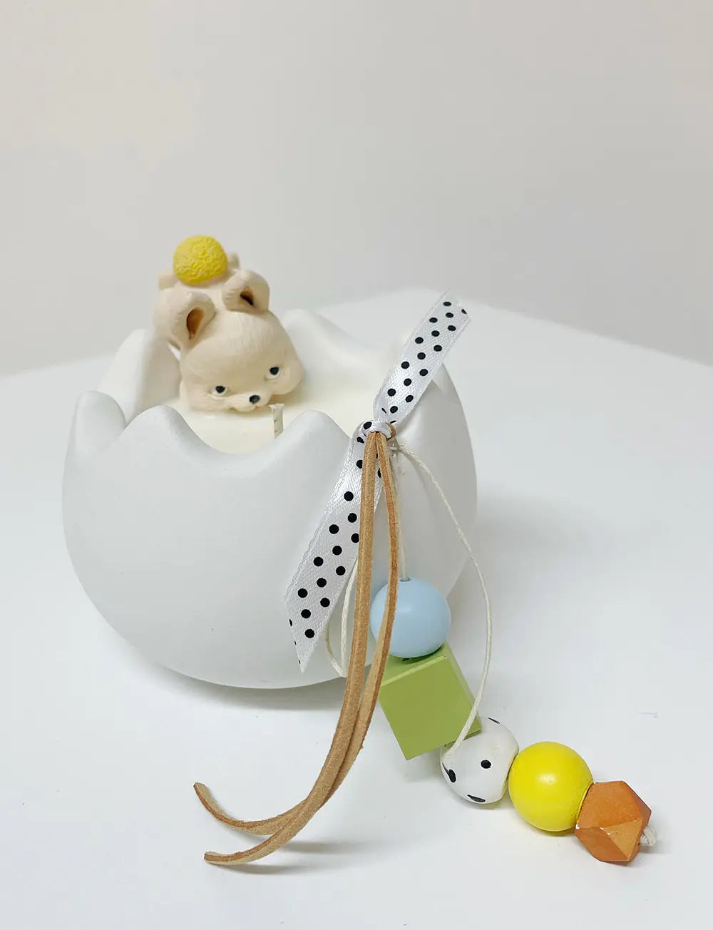 ΚΕΡΙ ΑΡΩΜΑΤΙΚΟ ΣΠΑΣΜΕΝΟ ΑΥΓΟ ΛΑΓΟΥΔΑΚΙ ΚΙΤΡΙΝΟ MANAKOU - ΠΑΣΧ26-Π06-12