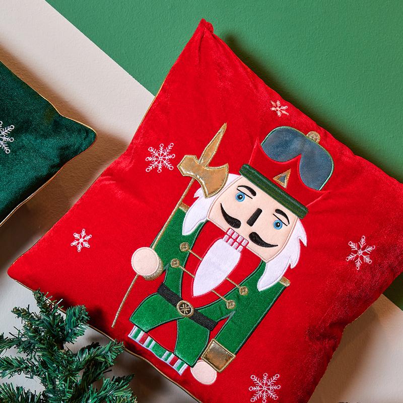 ΧΡΙΣΤΟΥΓΕΝΝΙΑΤΙΚΟ ΔΙΑΚΟΣΜΗΤΙΚΟ ΜΑΞΙΛΑΡΙ "ΚΑΡΥΟΘΡΑΥΣΤΗΣ" Fylliana FL133 ΚΟΚΚΙΝΟ-ΠΡΑΣΙΝΟ-ΛΕΥΚΟ 42x42x5