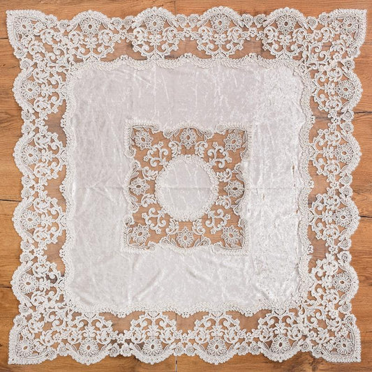 ΤΡΑΠΕΖΟΜΑΝΤΗΛΟ FYLLIANA ΜΠΕΖ ΧΡΩΜΑ 85x85εκ